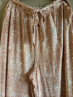 LuLaRoe Dianne Wide Leg Paper Bag Pants. Size 3XL